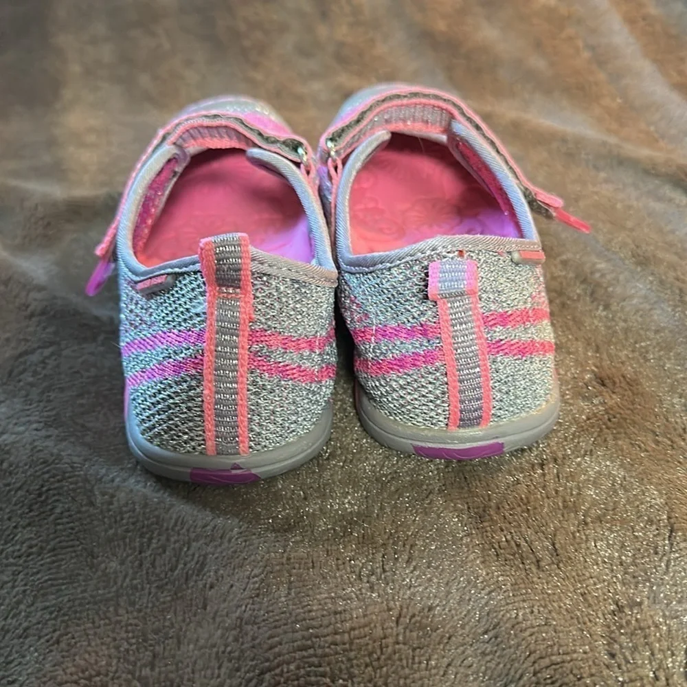 JAMBU KD Sora Pink/ Silver Mary Jane Outdoor/ Water Shoe Sz 5 Big Kid